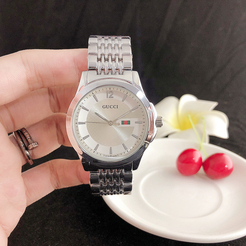 Elegant Alloy Quartz Timepieces